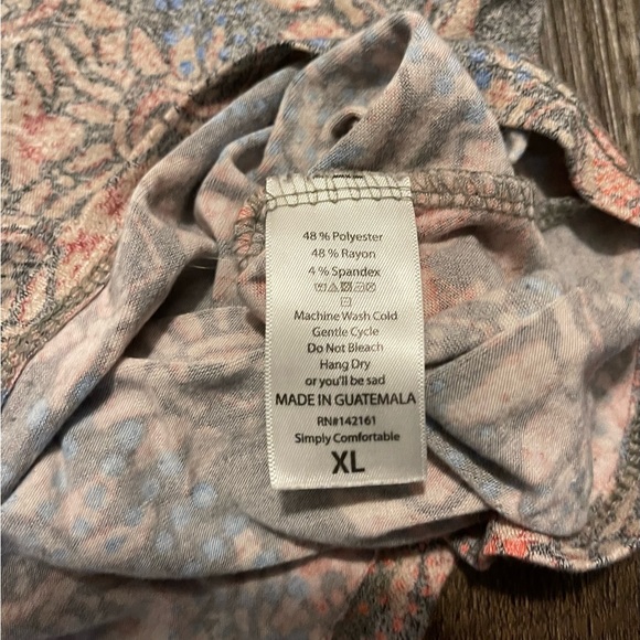 Lularoe Irma, size XL - Picture 4 of 5